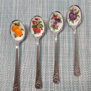 Vintage Avon Floral Fruit Design Jelly Spoons Set Of 4 Pre-ownrd